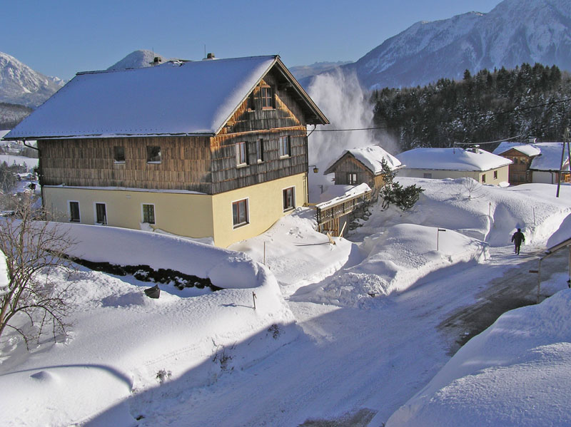 2005.02.05_RundUmsHaus2 (129)